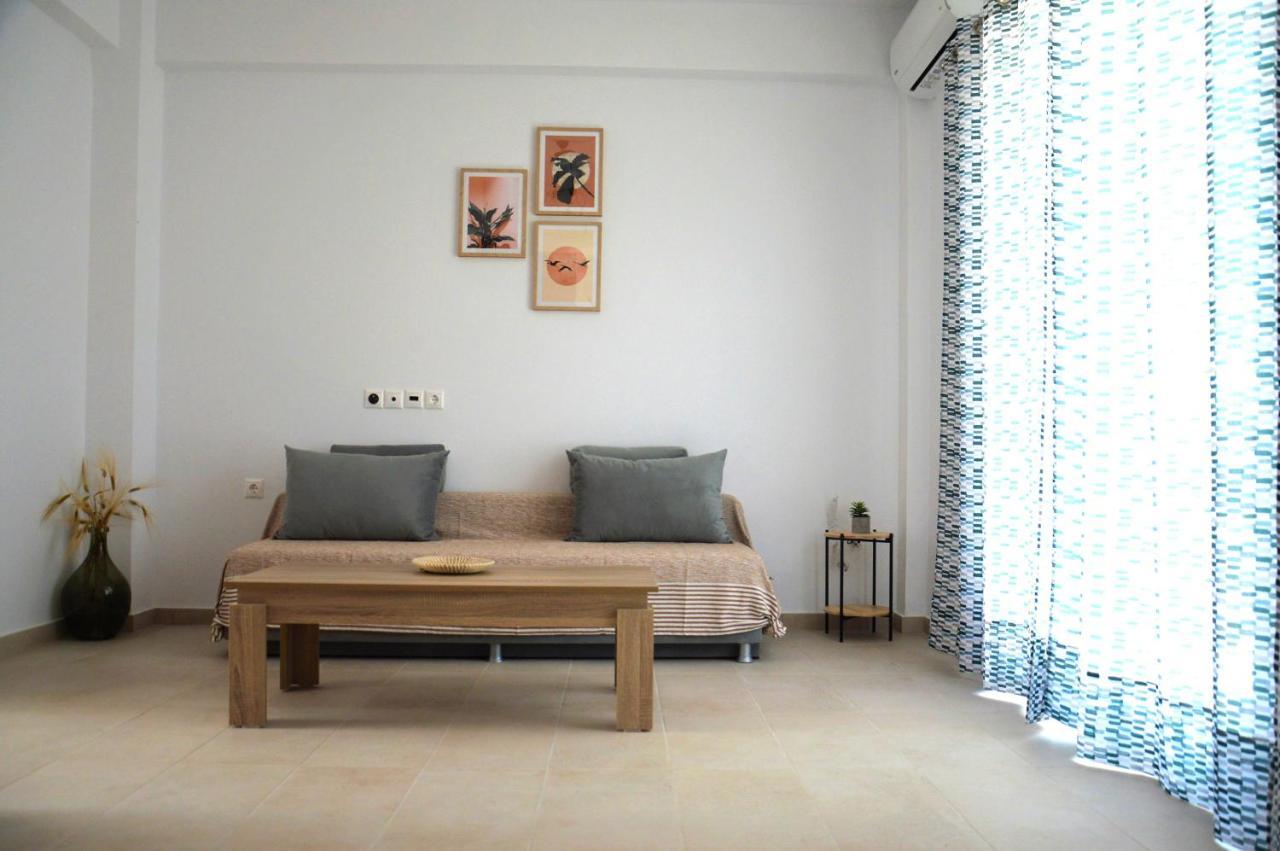 Α & D Perikleous Apartments Kastro-Kyllini Dış mekan fotoğraf