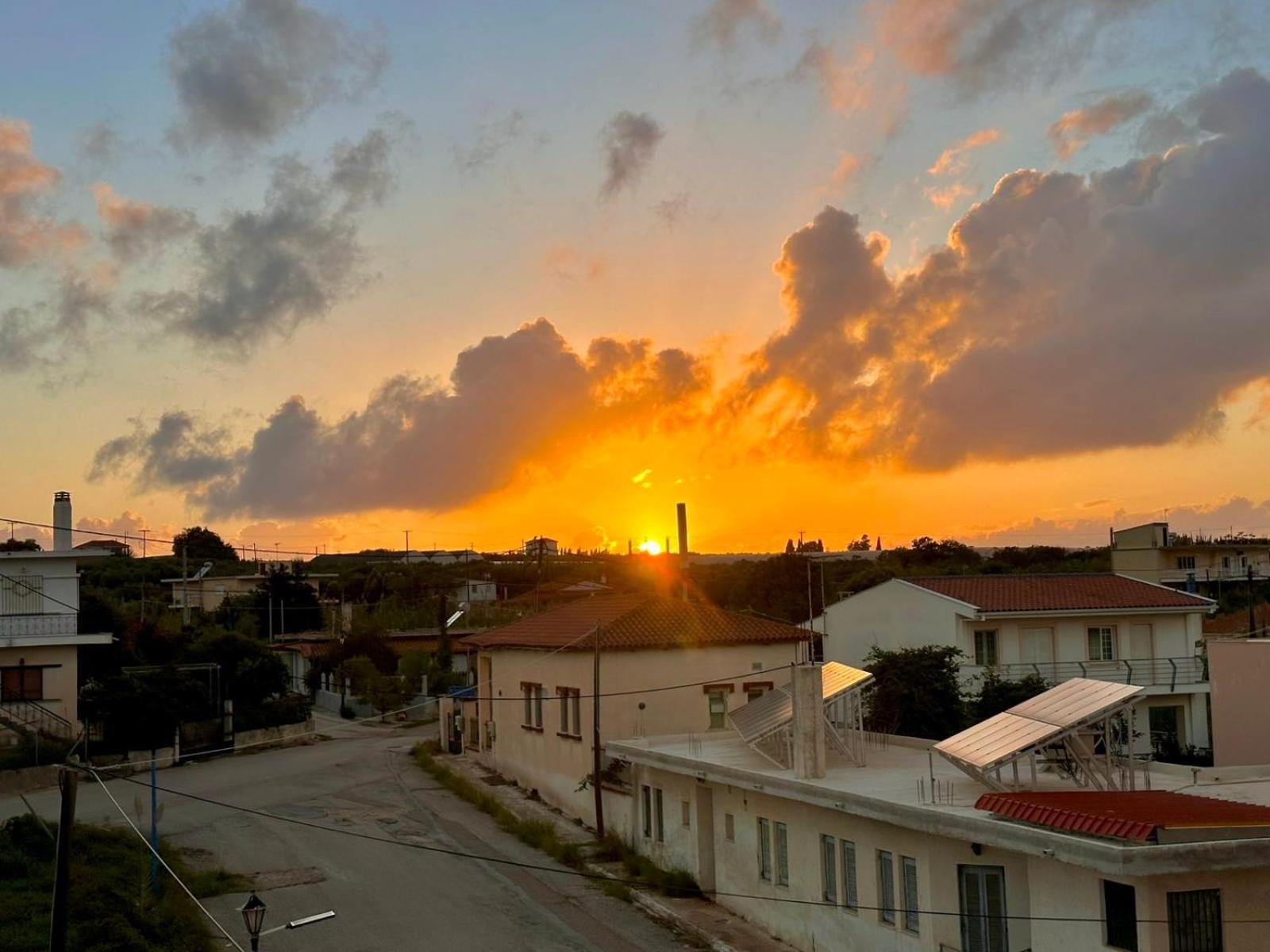 Α & D Perikleous Apartments Kastro-Kyllini Dış mekan fotoğraf